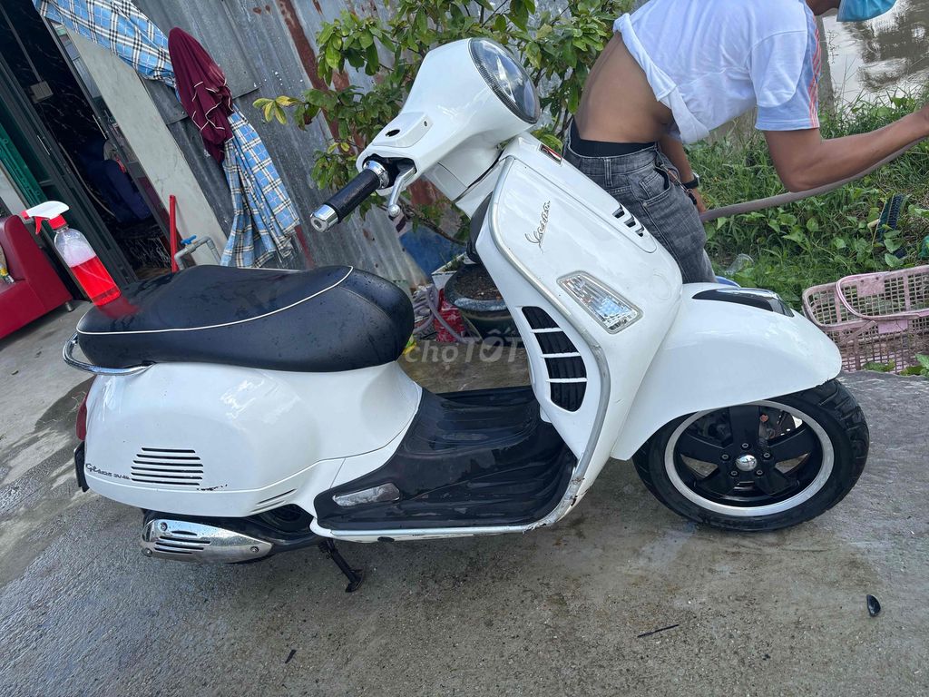 vêppa 2015 gts 125 nhập ý. Mua bán Xe máy tại Huyện Châu Thành Kiên Giang được đăng bởi Khánh nam hình 1