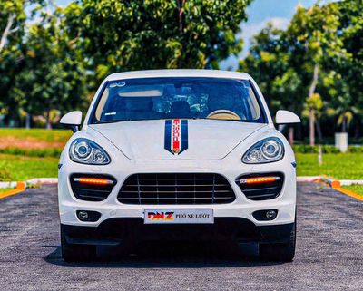 Siêu phẩm Porsche Cayenne Model 2014. Mua bán Ô tô tại Quận 7 Tp Hồ Chí Minh được đăng bởi JENNIE