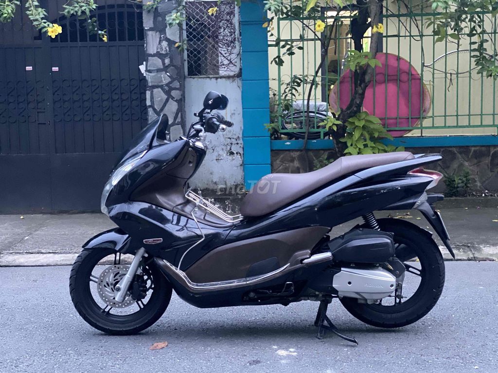 HonDA  PCX 2011  màu đen mới ken  125 Fi  95 %. Mua bán Xe máy tại Thành phố Thủ Đức Tp Hồ Chí Minh được đăng bởi Nguyễn Thanh Bình hình 3