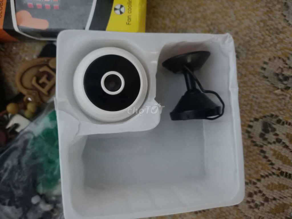 Camera IP Trắng. Mua bán Máy ảnh, Máy quay tại Huyện Hòa Vang Đà Nẵng được đăng bởi Vinh Nguyen hình 1