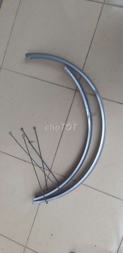 Chắn bùn xe đạp Favorit 650 Bạc. Mua bán Phụ tùng xe tại Quận Lê Chân Hải Phòng được đăng bởi Lê Bình hình 1