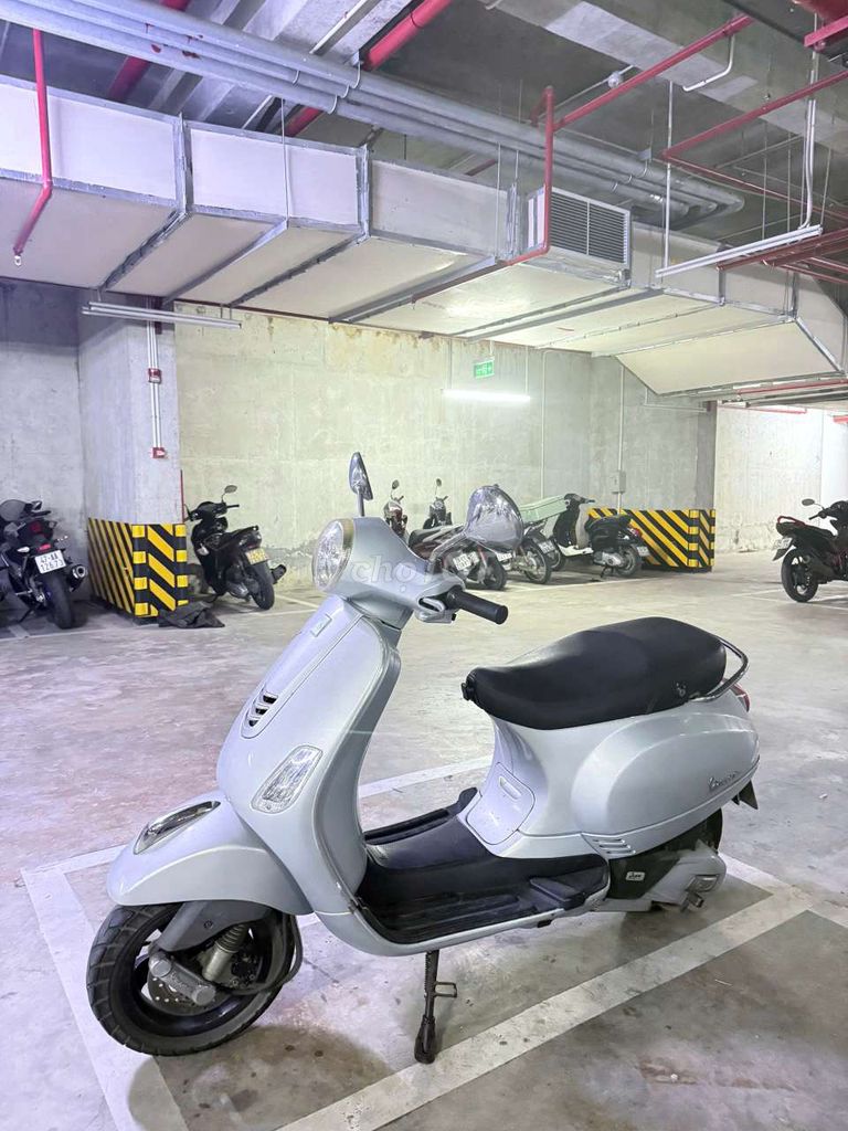 Xe vespa lx125 máy iget. Mua bán Xe máy tại Quận Liên Chiểu Đà Nẵng được đăng bởi chả bò ông lộc hình 3