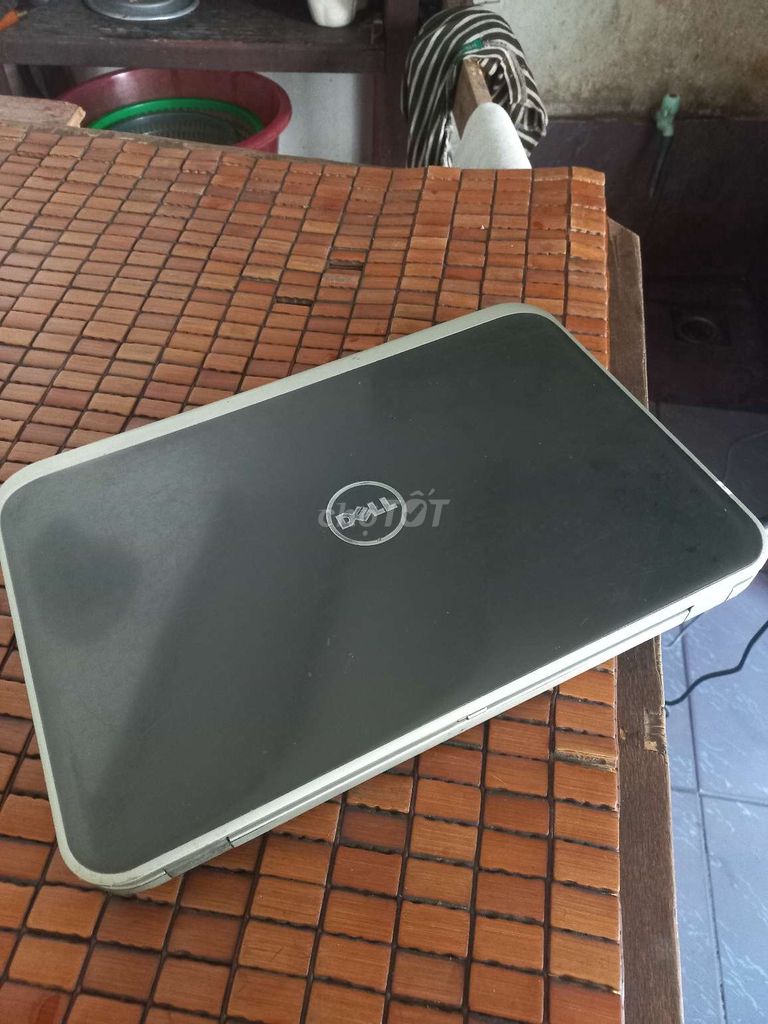 Dell Inspiron i5 Đen. Mua bán Laptop tại Quận Tân Phú Tp Hồ Chí Minh được đăng bởi nguyễn huấn  hình 1