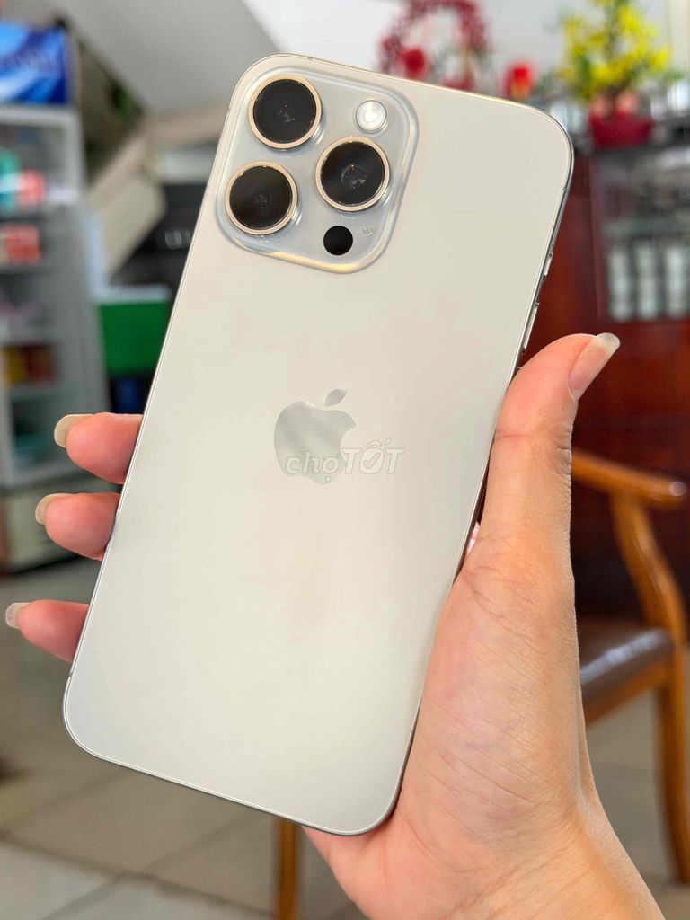 Apple iPhone 15 Pro Max 512GB Bạc. Mua bán Điện thoại tại Thành phố Biên Hòa Đồng Nai được đăng bởi Huỳnh  hình 1