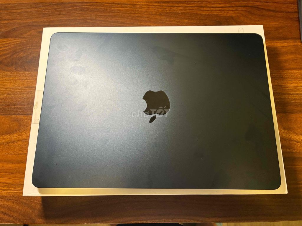 Apple Macbook Air M2 8GB/256GB Midnight. Mua bán Laptop tại Huyện Bình Chánh Tp Hồ Chí Minh được đăng bởi Đinh Văn Ka hình 1