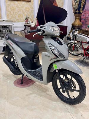 XE MÁY 68 - Honda Vision Thể Thao 2024 Lướt. Mua bán Xe máy tại Quận Hai Bà Trưng Hà Nội được đăng bởi Đức Anh