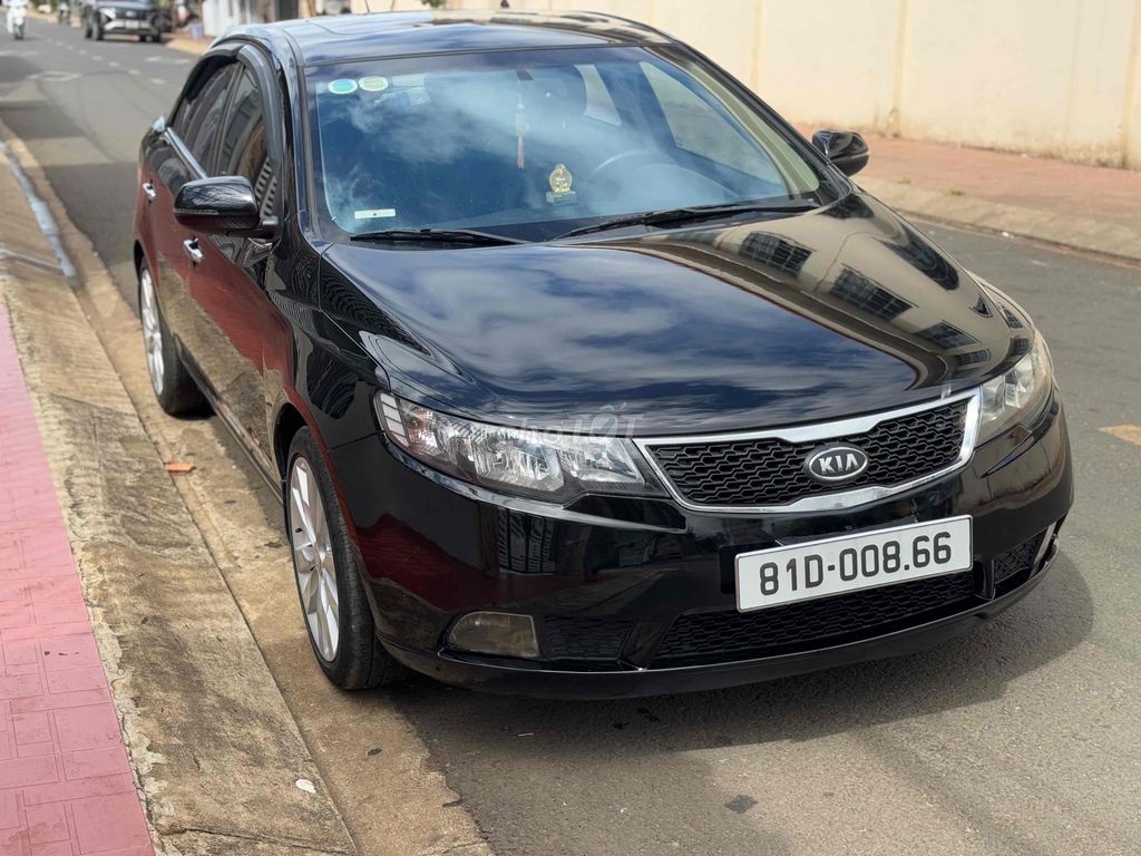 Kia Forte 2011 SX 1.6 MT - 12600 km