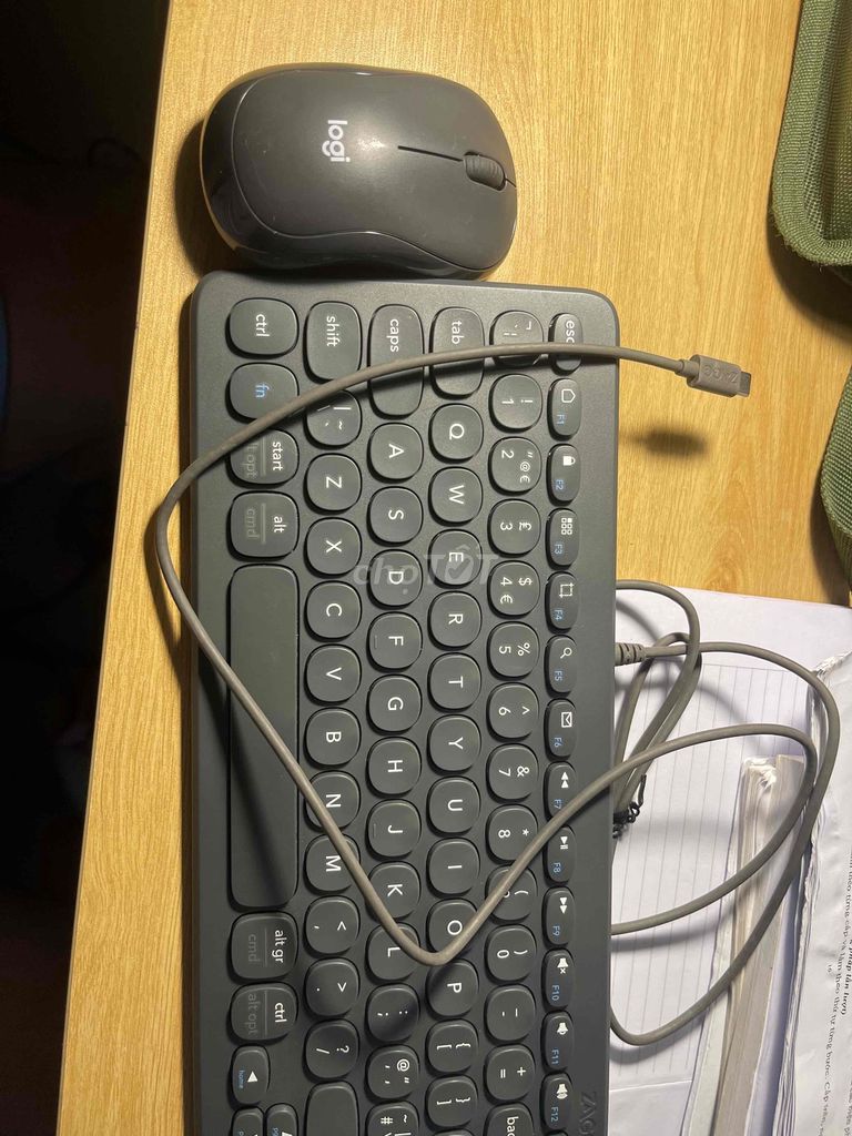Chuột Logitech M240 Silent Xám. Mua bán Phụ kiện (Màn hình, Chuột...) tại Quận Hoàng Mai Hà Nội được đăng bởi Nguyễn Quang Hà hình 1