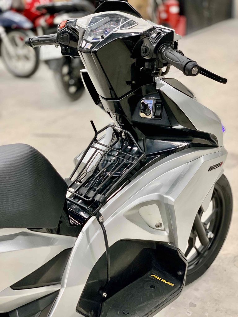 Air Blade 125 2018 BSTP – Kiểng Nhẹ Đẹp Giá Tốt. Mua bán Xe máy tại Thành phố Thủ Đức Tp Hồ Chí Minh được đăng bởi iMotorbike Khương Phan hình 10