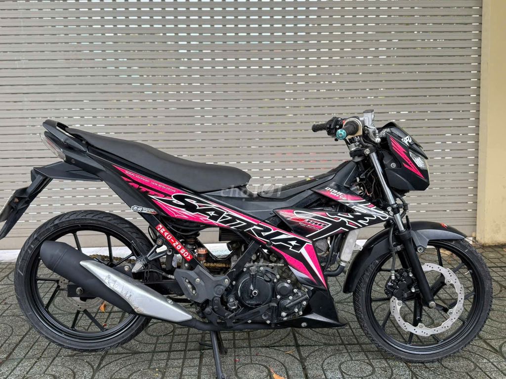 Satria 2019 Đen Hồng - Zin Đẹp Chạy Êm, Bao Nợ Xấu. Mua bán Xe máy tại Thành phố Thủ Đức Tp Hồ Chí Minh được đăng bởi Cửa Hàng Xe Máy Sang Cường hình 4