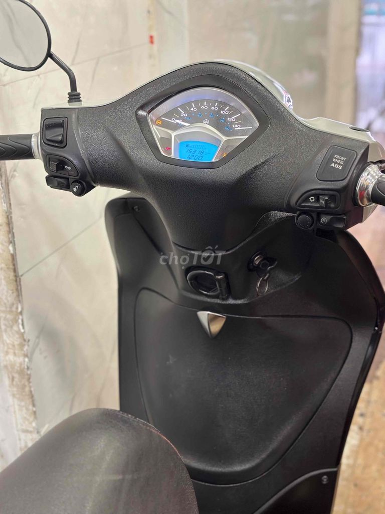 Piaggio Liberty S ABS IGet 2015 . BSTP Chính Chủ. Mua bán Xe máy tại Quận Phú Nhuận Tp Hồ Chí Minh được đăng bởi Ngọc Huy hình 3