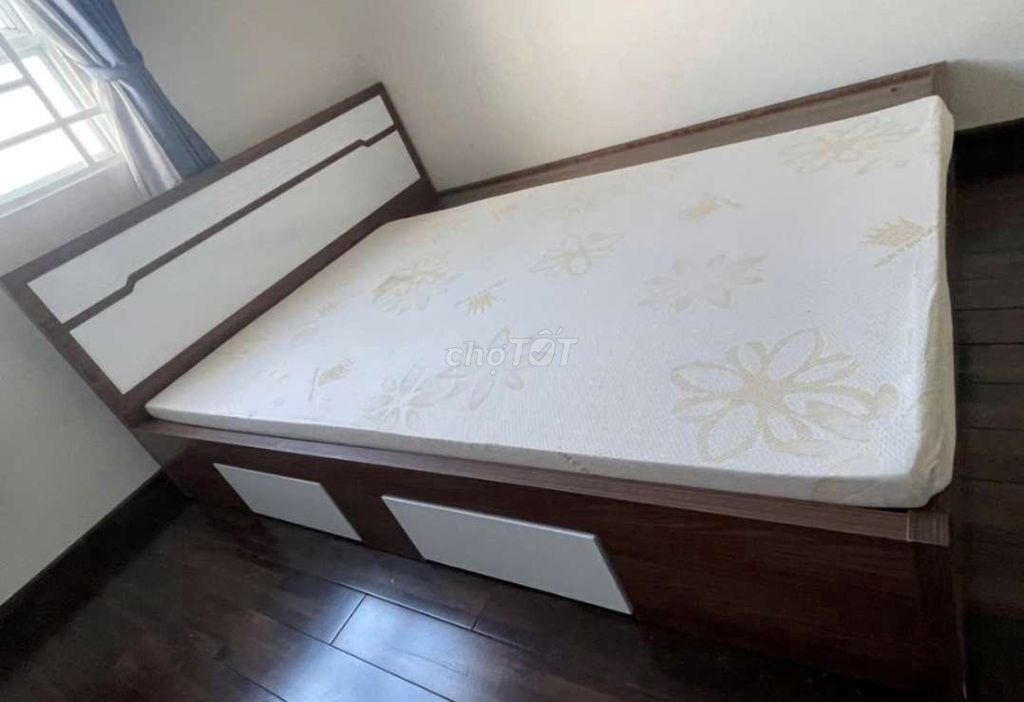 GIƯỜNG GỖ CÔNG NGHIỆP MDF 1M8 2M CÓ 2 HỘP KÉO . Mua bán Giường, chăn ga gối nệm tại Thành phố Biên Hòa Đồng Nai được đăng bởi Tủ nhựa đài loan hoàng quân hình 1