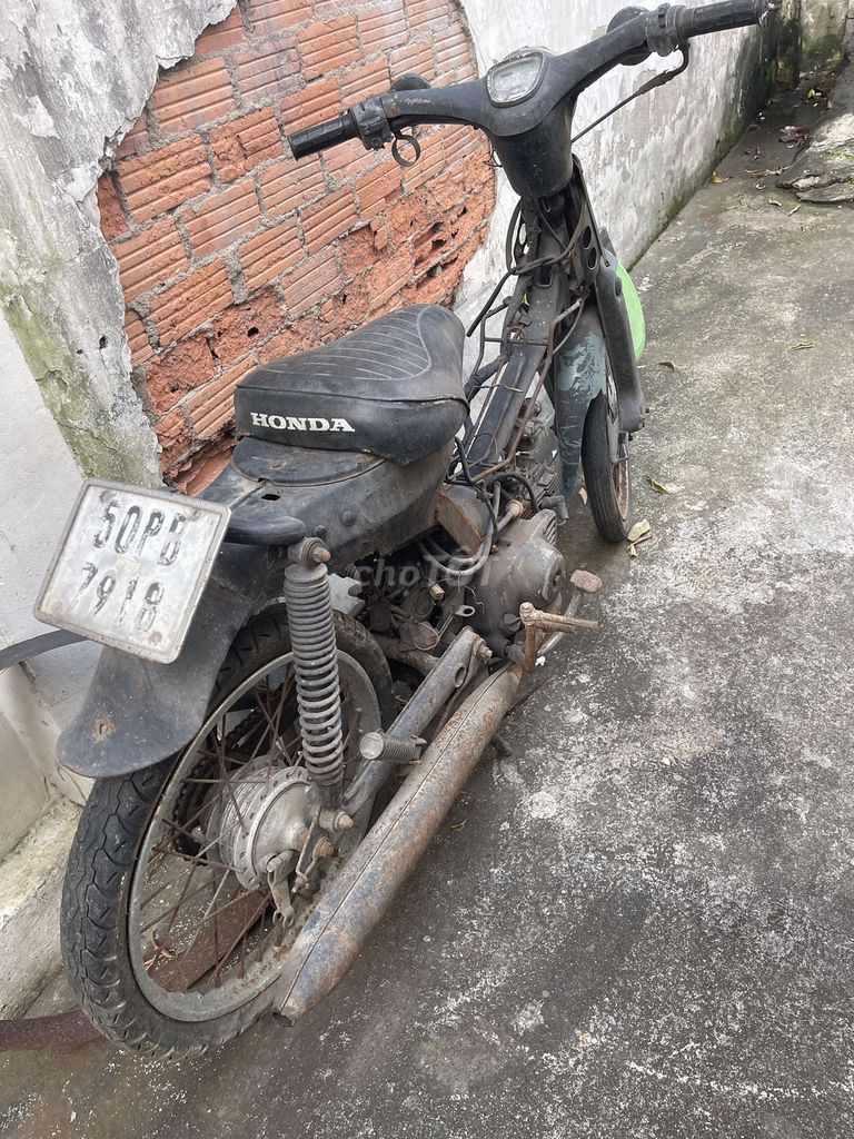 Bán xe cánh én như hình màu xanh. Mua bán Xe máy tại Quận Tân Phú Tp Hồ Chí Minh được đăng bởi A Minh  hình 1