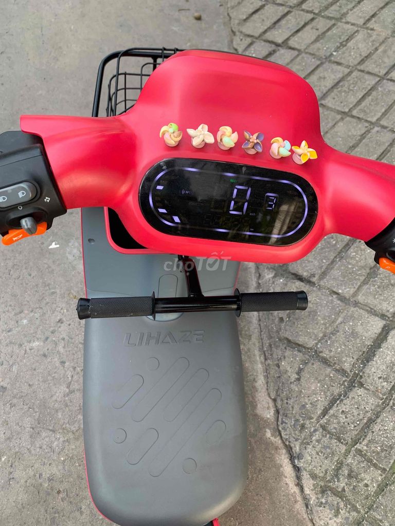 dư dùng cần bán xe điện hottren 5 bình to 2025. Mua bán Xe điện tại Quận 8 Tp Hồ Chí Minh được đăng bởi David Đào hình 4