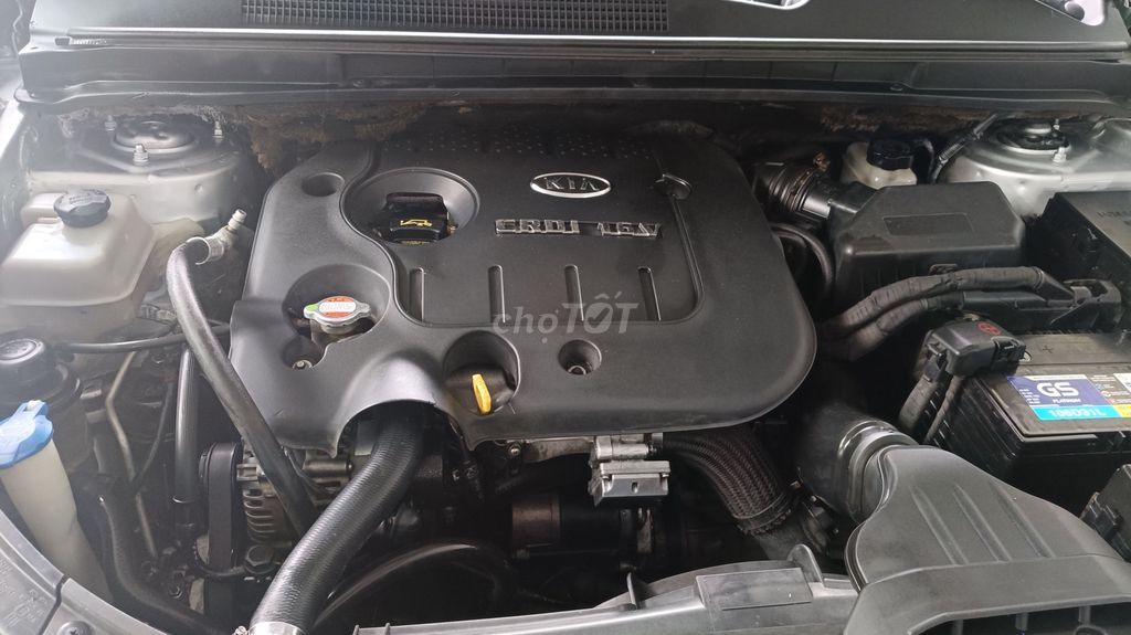 Kia Carens 2008 CRDi 2.0 AT - 190000 km. Mua bán Ô tô tại Thành phố Kon Tum Kon Tum được đăng bởi Tùng Nguyễn hình 2