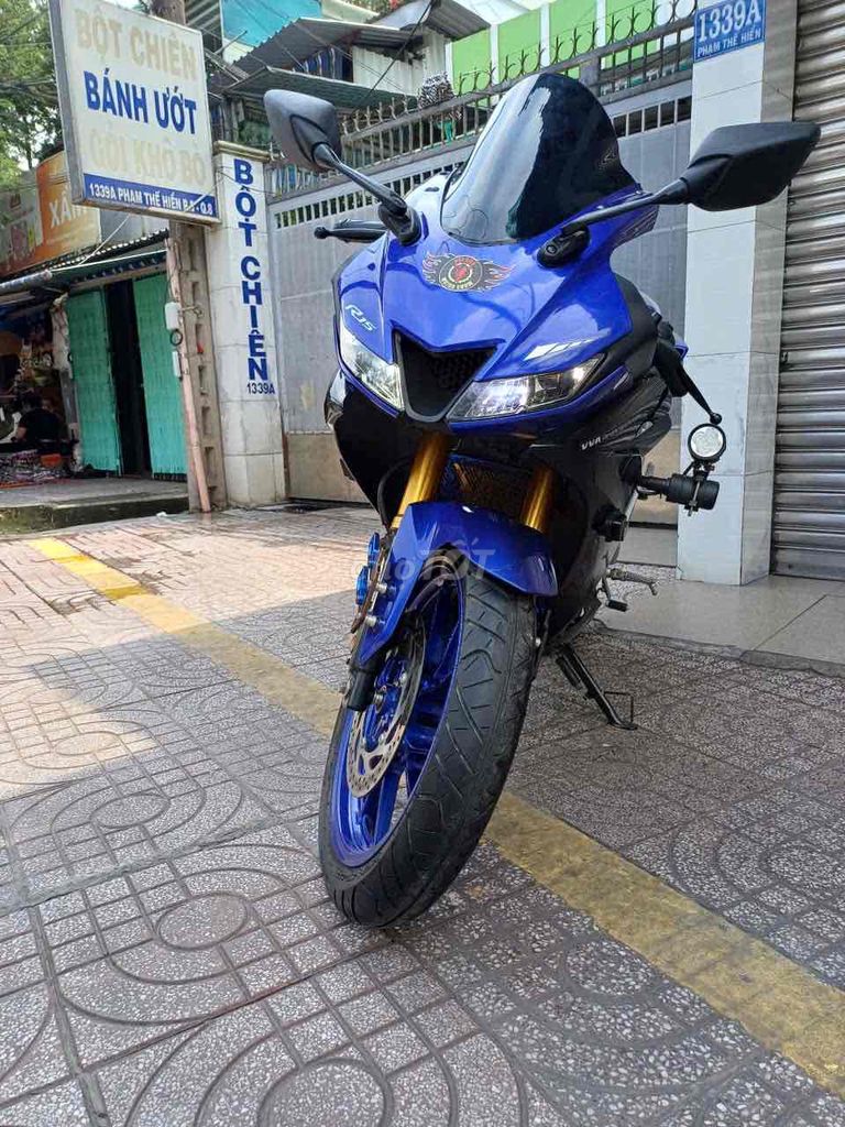 moto Yamaha R15 12/2020 đi đúng 4.178km chính chủ.. Mua bán Xe máy tại Quận Bình Tân Tp Hồ Chí Minh được đăng bởi Lê Văn Khang hình 5