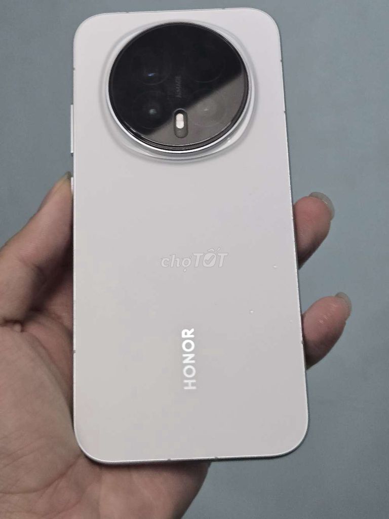 Honor Magic 8 gl. Mua bán Điện thoại tại Quận Gò Vấp Tp Hồ Chí Minh được đăng bởi Vy Vy hình 1