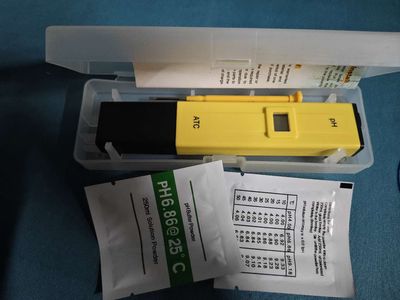 Bút test PH nước bể cá. Mua bán Phụ kiện, Thức ăn, Dịch vụ tại Thành phố Dĩ An Bình Dương được đăng bởi Anh