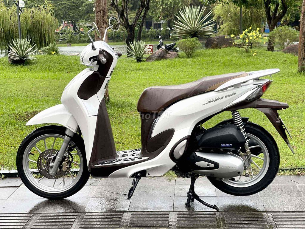 bán sh mode cuối 12/2020 phanh abs zin 95%. Mua bán Xe máy tại Thành phố Huế Thừa Thiên Huế được đăng bởi phan bá tịnh hình 3