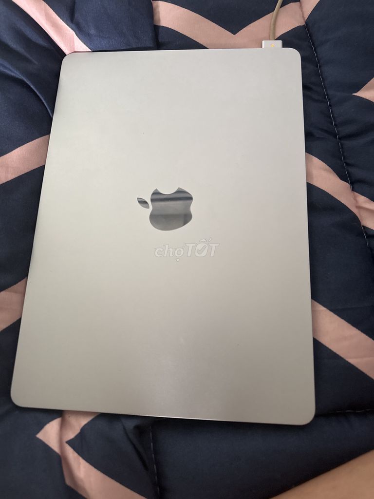 Apple Macbook Air M4 13 inch 16GB/256GB Bạc. Mua bán Laptop tại Quận 12 Tp Hồ Chí Minh được đăng bởi Trọng Hữu hình 1