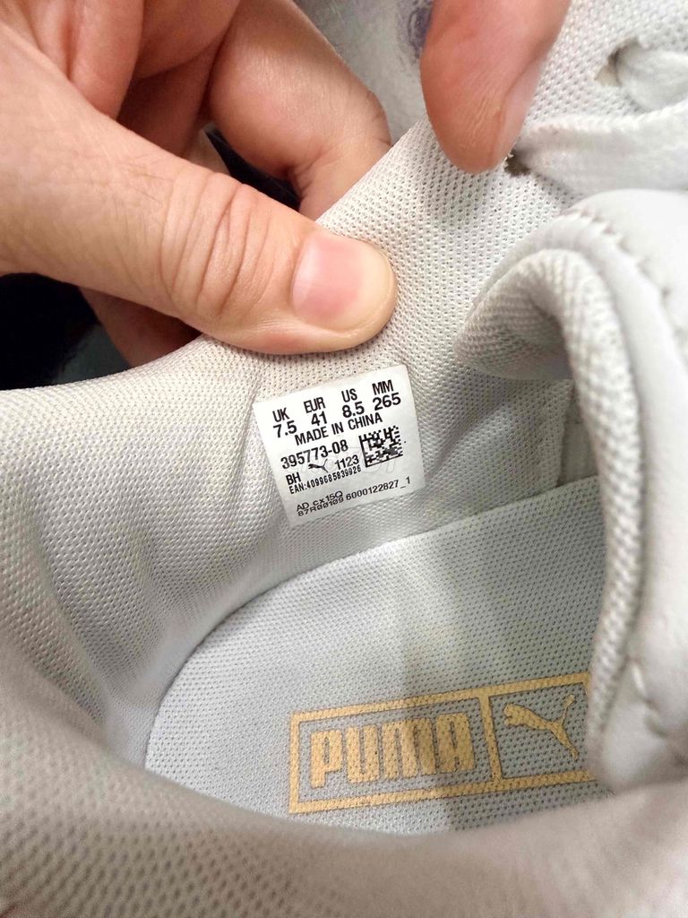 Giày thể thao Puma nam size 41 Trắng Hồng Vàng. Mua bán Giày dép tại Huyện Bến Lức Long An được đăng bởi Anh Minh hình 1
