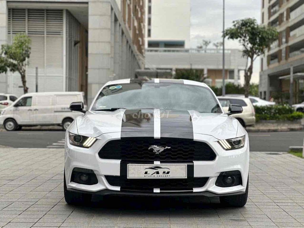 Ford Mustang EcoBoost