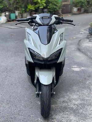 Vario - 160 - ABS - BSTP - 4000 km. Mua bán Xe máy tại Quận Phú Nhuận Tp Hồ Chí Minh được đăng bởi Xe Máy Đặng Văn Hậu