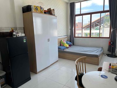 Phòng trọ 25 m² · lê văn sĩ