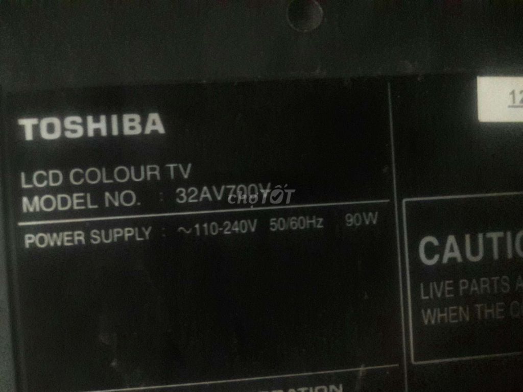 0913958756 - Tivi 32in LCD TOSHIBA model: 32AV700(giao hàng)