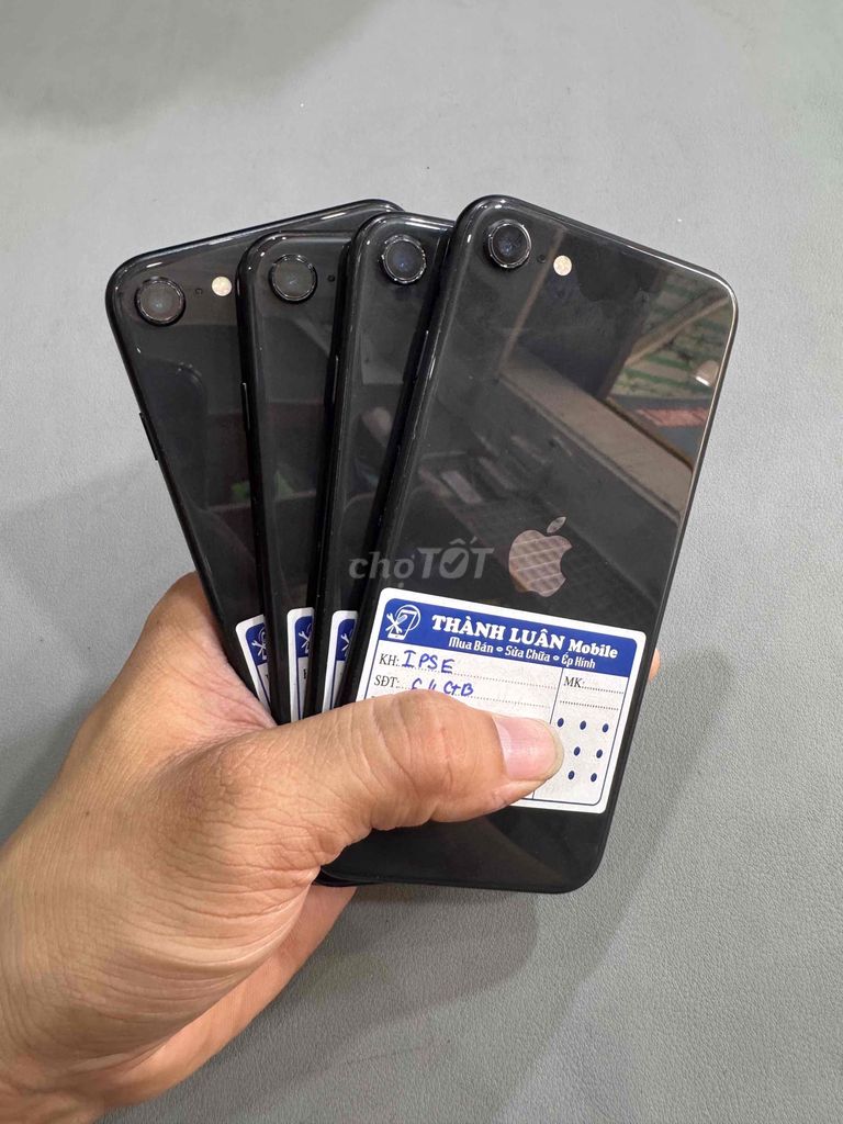 Apple iPhone SE 2020 64GB Đen Quốc tế. Mua bán Điện thoại tại Quận Gò Vấp Tp Hồ Chí Minh được đăng bởi Thành Luân hình 1