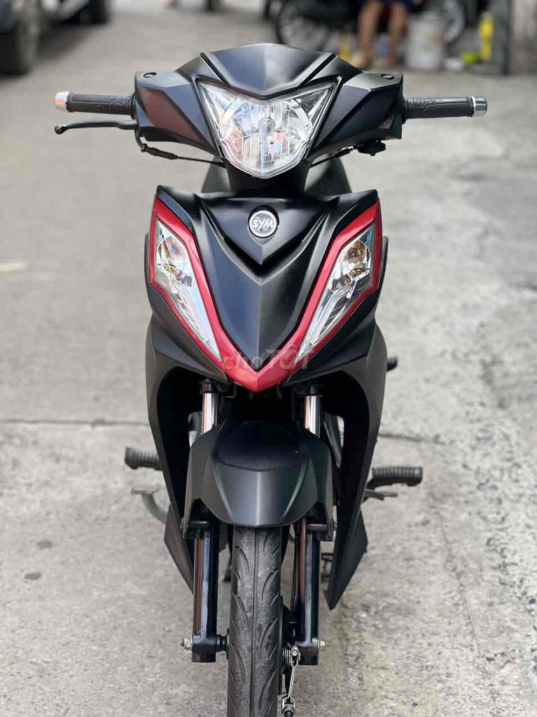 Xe 50cc Galaxy của SYM không cần bằng lái.