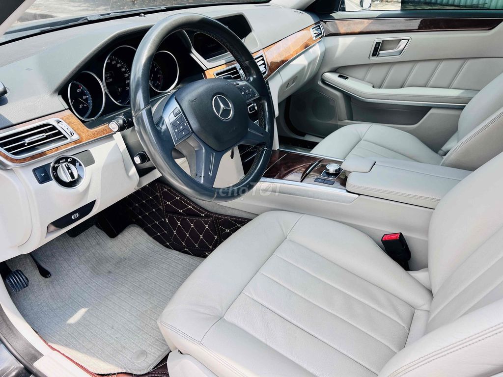 E200 60.000km HIẾM ĐẸP CỰC PHẨM. Mua bán Ô tô tại Quận Cầu Giấy Hà Nội được đăng bởi Nam HQ Auto hình 16