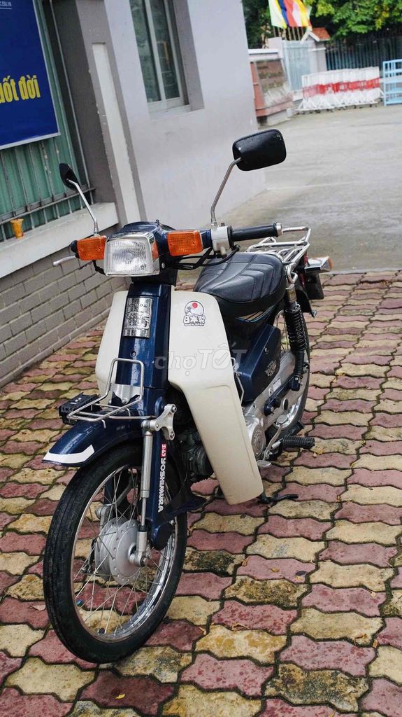 Honda Cub 82 Custom dọn kiểu Thái