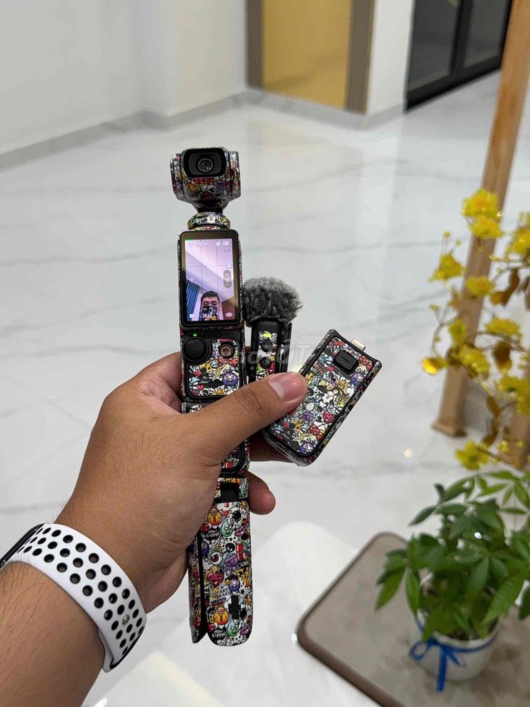 Máy quay phim DJI Osmo Pocket 3 Creator Combo. Mua bán Máy ảnh, Máy quay tại Quận Bình Thạnh Tp Hồ Chí Minh được đăng bởi Nguyễn Bảo hình 1