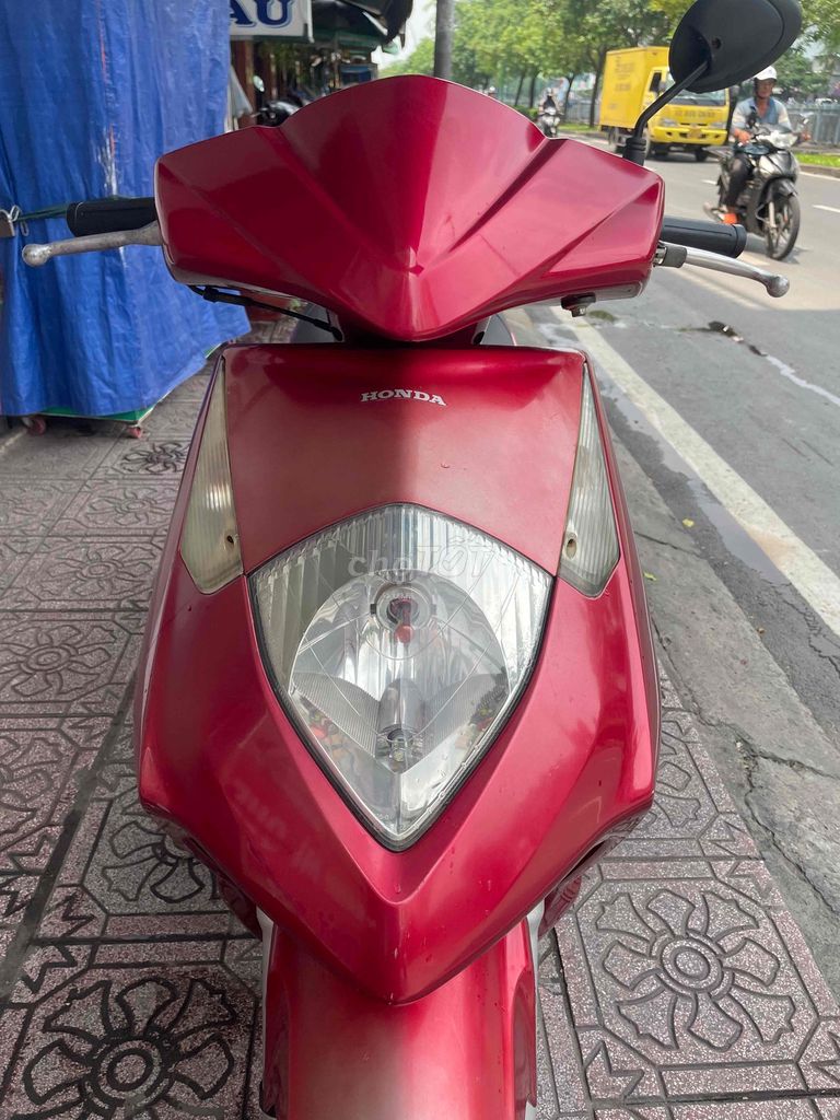 Honda Dylan 2004 150 máy êm ko hu hi ki mua bán. Mua bán Xe máy tại Quận 3 Tp Hồ Chí Minh được đăng bởi bebi hình 1