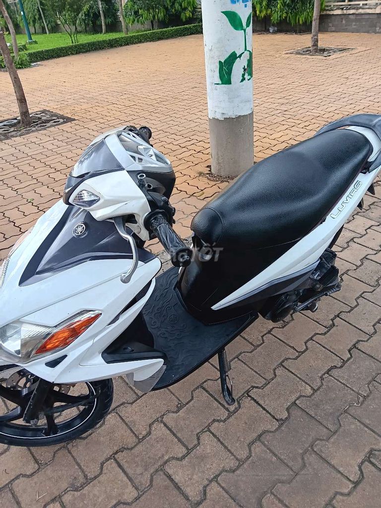 Bán xe luvias Biển số TP giấy tờ đầy đủ. Mua bán Xe máy tại Huyện Hóc Môn Tp Hồ Chí Minh được đăng bởi Lê Tùng hình 2