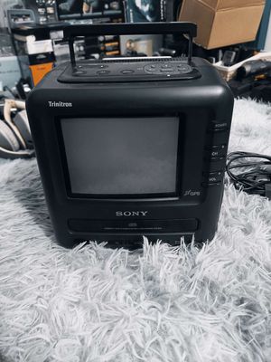 Sưu tầm Tivi Sony Trinitron KVD6 6inch nhỏ nhắn. Mua bán Tivi, Âm thanh tại Quận Nam Từ Liêm Hà Nội được đăng bởi Vô song