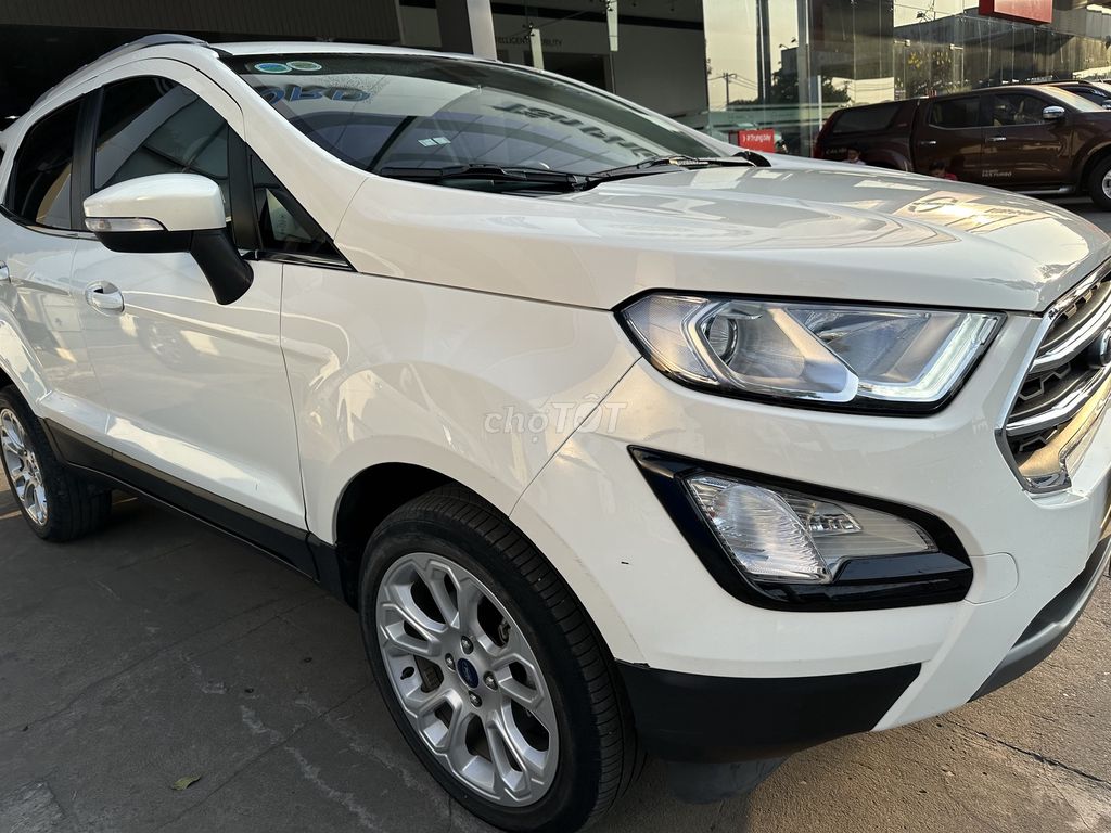 Белый банковский кредит Ford Ecosport Titanium 2020, 75%