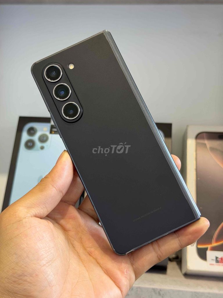 Samsung Z Fold 5 256GB Đen 2 sim 98%. Mua bán Điện thoại tại Quận 3 Tp Hồ Chí Minh được đăng bởi Trịnh Quang Linh hình 1