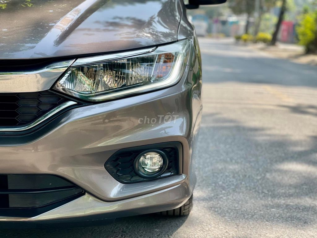 Honda City Top 2018 số tự động màu nâu. Mua bán Ô tô tại Quận Gò Vấp Tp Hồ Chí Minh được đăng bởi Xuân Trường hình 4