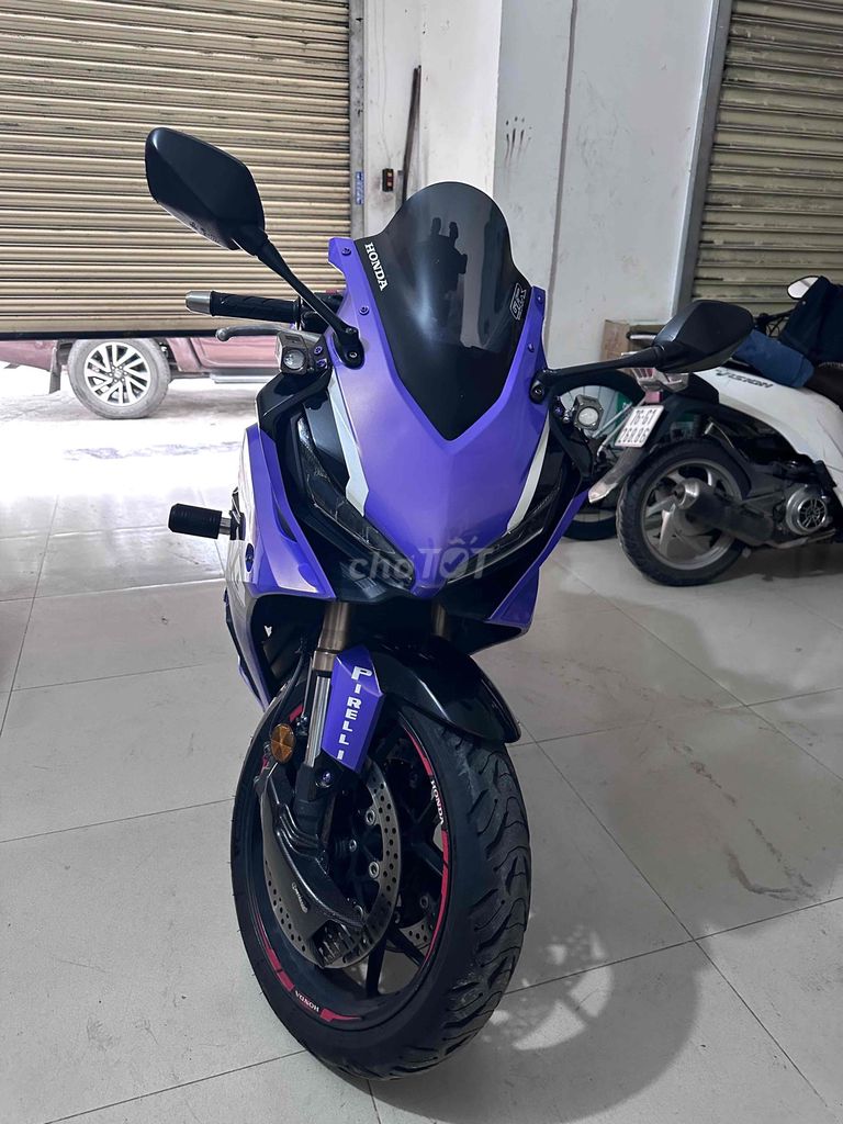 honda cbr650rr full option cần sang lại cho ae. Mua bán Xe máy tại Thành phố Dĩ An Bình Dương được đăng bởi Thu hình 2