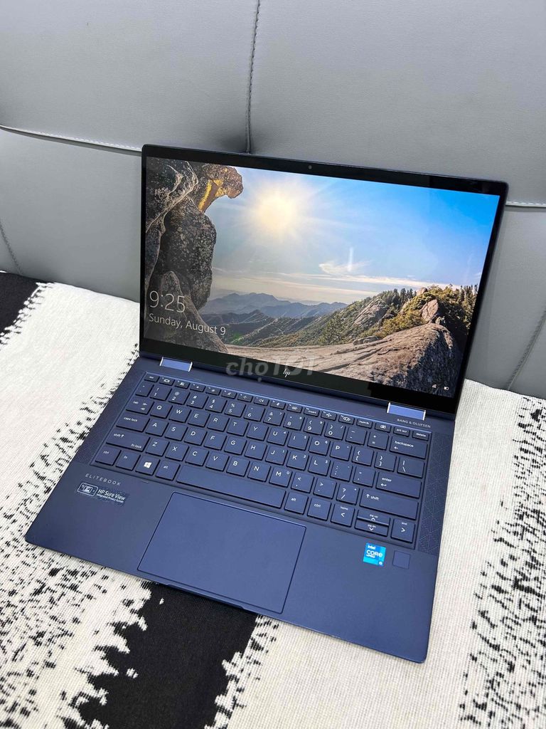 Hp Dragonfly G2 i5-1145G7 gập 360* 13.3in touch. Mua bán Laptop tại Quận Tân Bình Tp Hồ Chí Minh được đăng bởi Laptop YG hình 1
