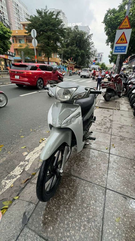 Honda Wave A 2019 Серый 90% новый