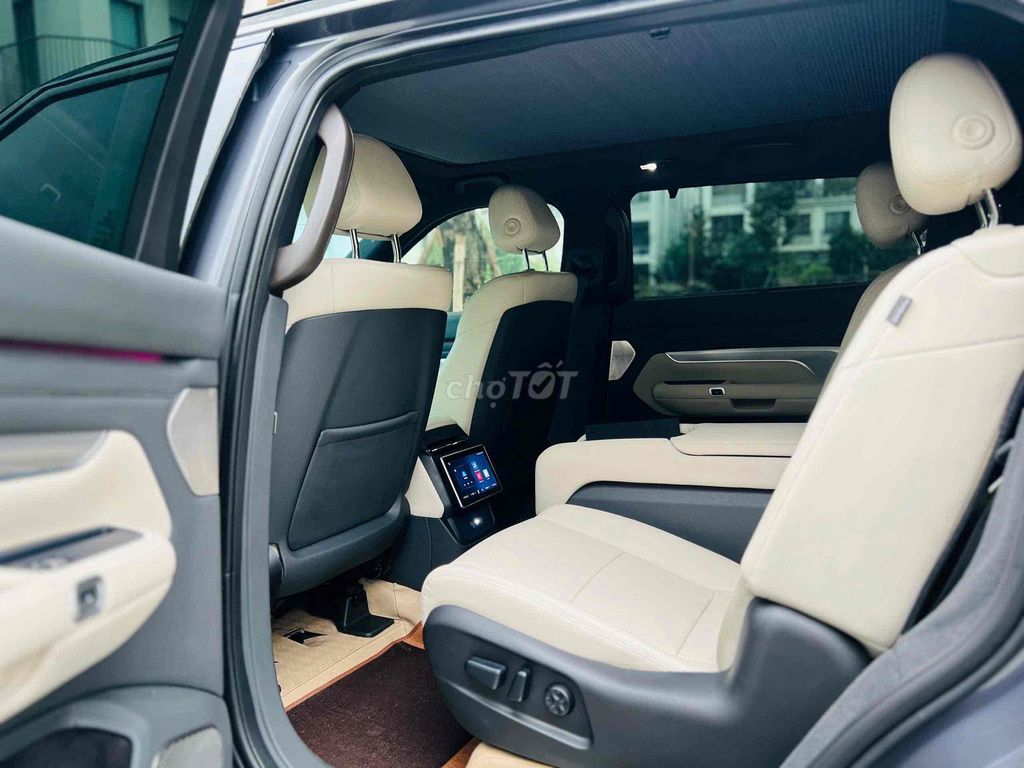 Vinfast VF9 Plus 2023 Xám Thuê Pin Tiên Phong. Mua bán Ô tô tại Quận Thanh Xuân Hà Nội được đăng bởi Cường Auto 266 hình 11