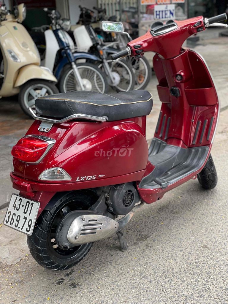 Vespa đèn vuông 3V ie đời 2014. Mua bán Xe máy tại Quận Ngũ Hành Sơn Đà Nẵng được đăng bởi Tuan Nguyen hình 2