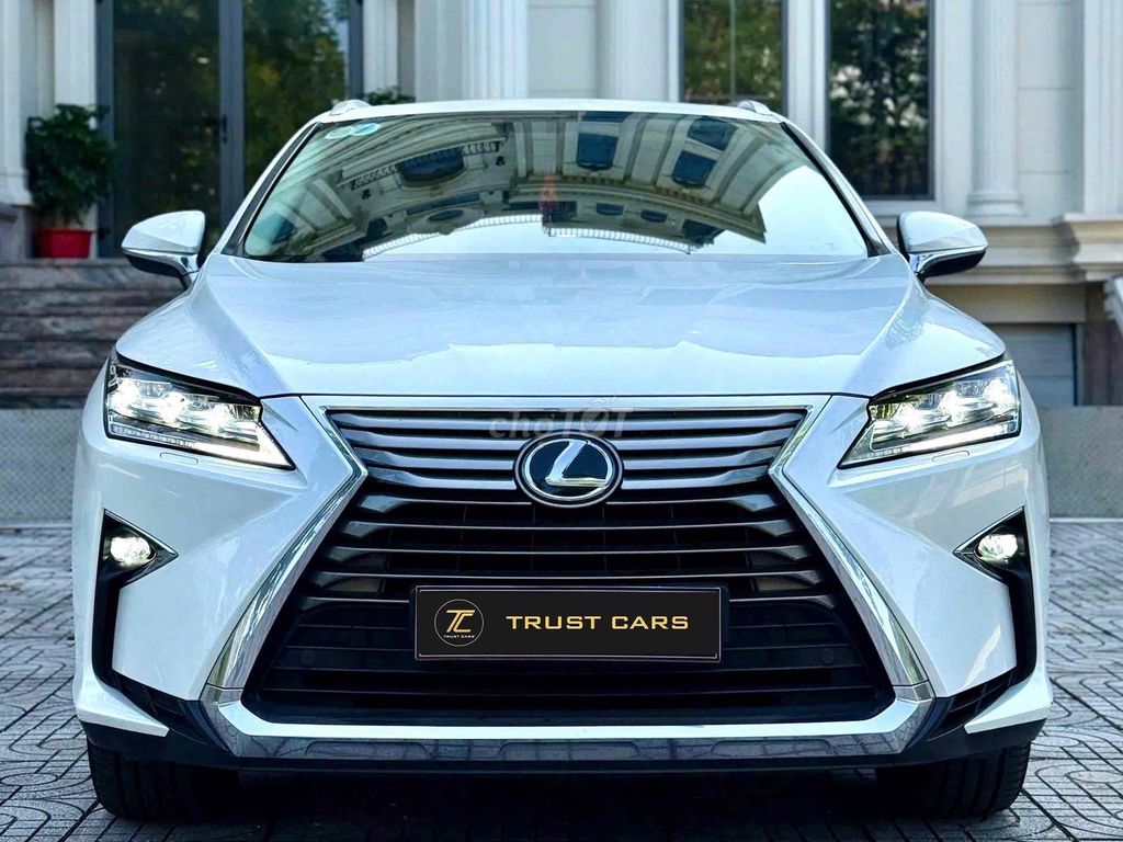Lexus RX300 - SX2019. Mua bán Ô tô tại Quận 8 Tp Hồ Chí Minh được đăng bởi Cửa hàng ô tô cũ TRUST CARS hình 3