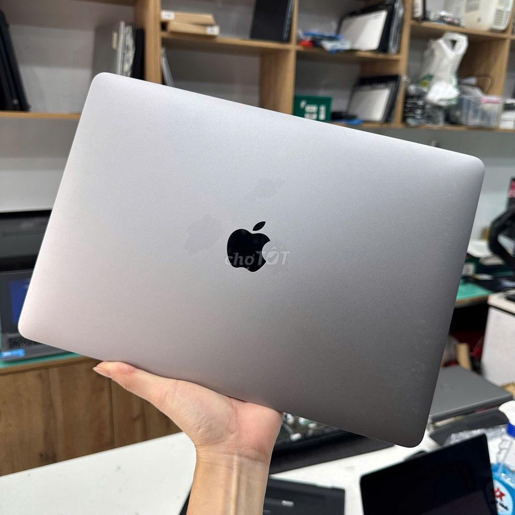 MacBook Pro 2020 i5 16GB/256GB zin đẹp. Mua bán Laptop tại Quận Tân Bình Tp Hồ Chí Minh được đăng bởi Nguyễn thế duy hình 1