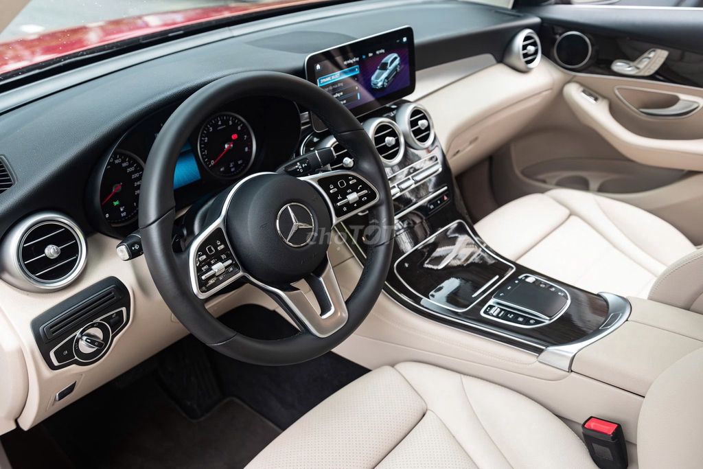 Mercedes Benz GLC200 Facelift 2020 - Đỏ/Kem. Mua bán Ô tô tại Quận 7 Tp Hồ Chí Minh được đăng bởi Bi Xe Đức hình 10