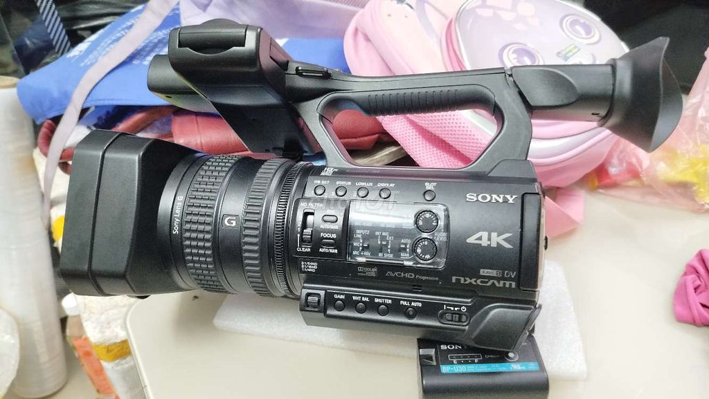 Máy quay phim Sony NX200. Mua bán Máy ảnh, Máy quay tại Quận Hoàng Mai Hà Nội được đăng bởi Tuan Luu Camera hình 1