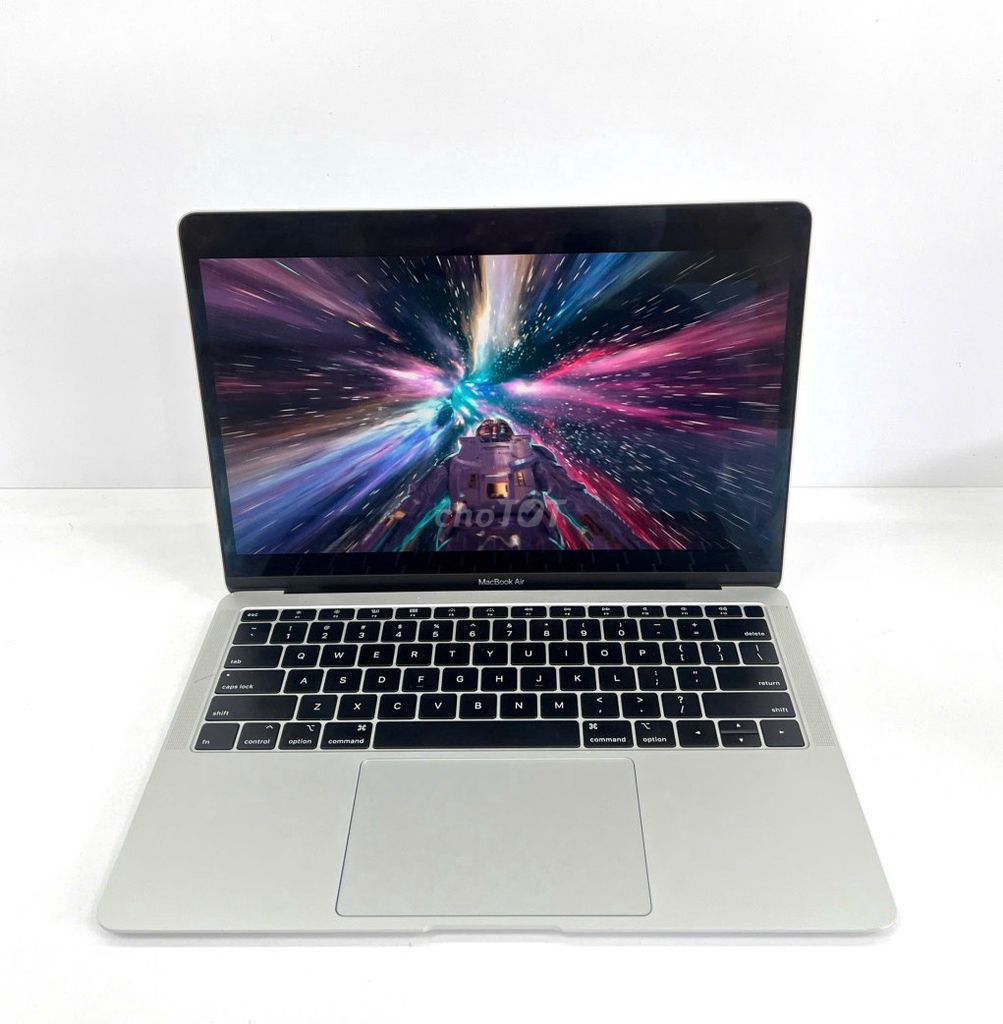 MacBook Air 2018 | Core i5 | 8GB | 128GB Nhỏ Gọn. Mua bán Laptop tại Thành phố Quảng Ngãi Quảng Ngãi được đăng bởi TTCenter 484 NÚI THÀNH hình 1